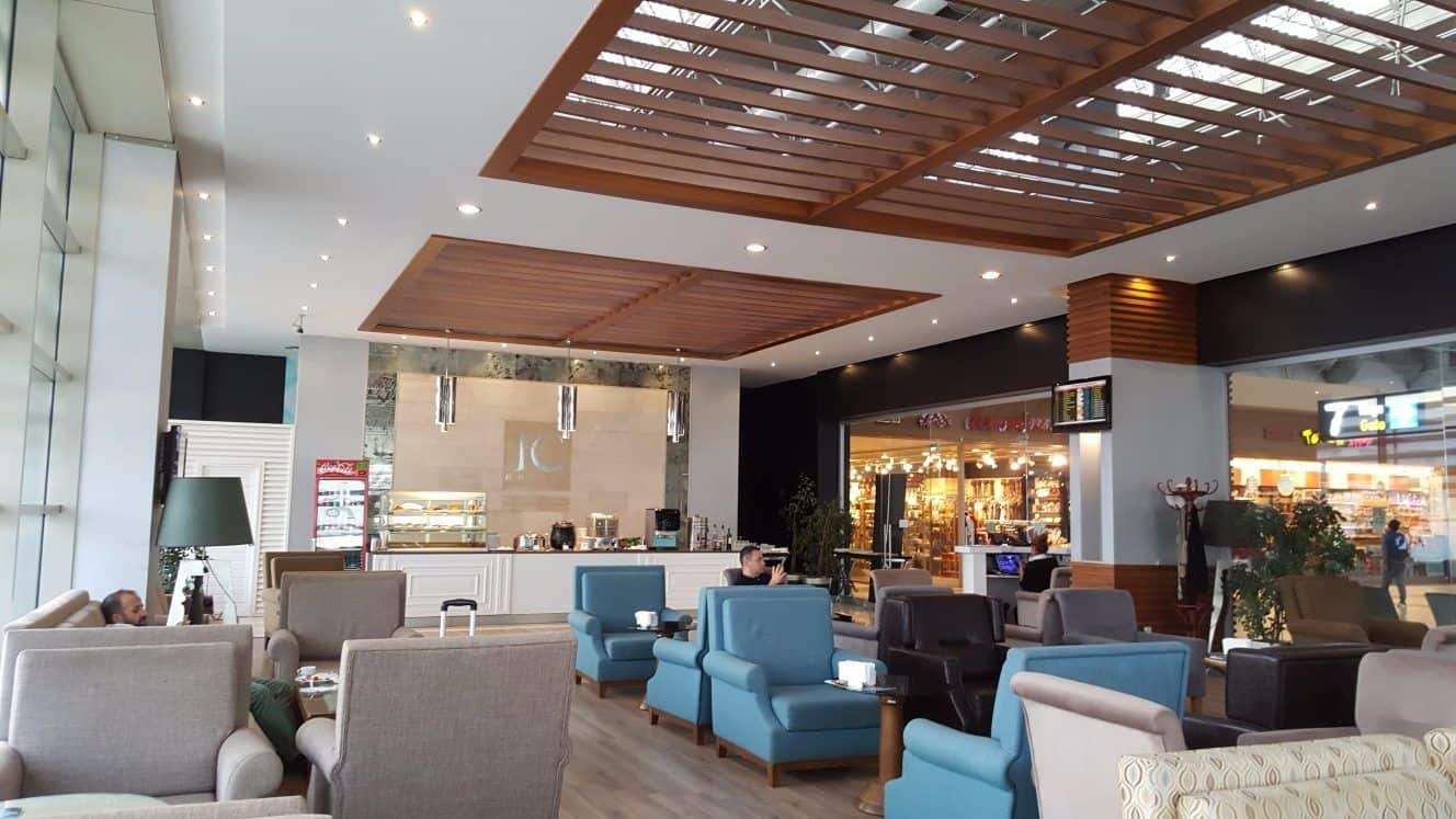 Lounge Access