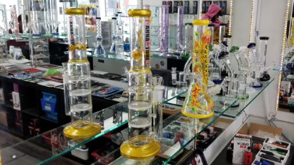 wholesale bong