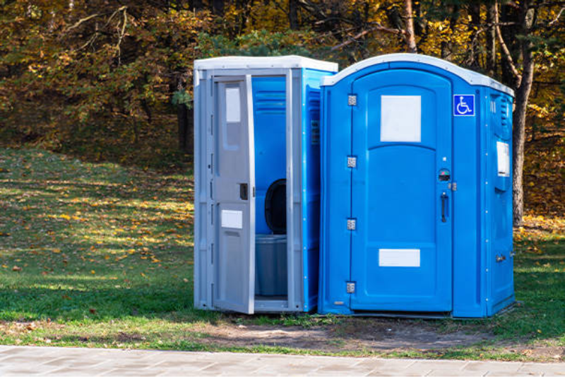 wedding porta potties
