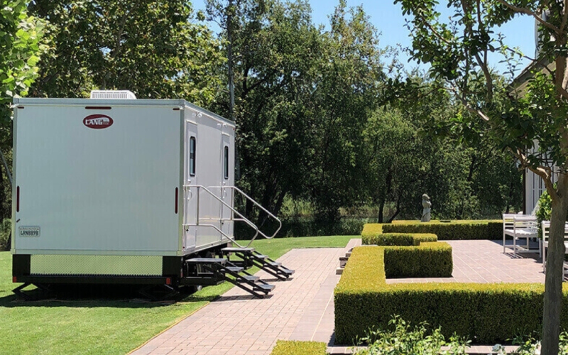 Luxury portable restrooms