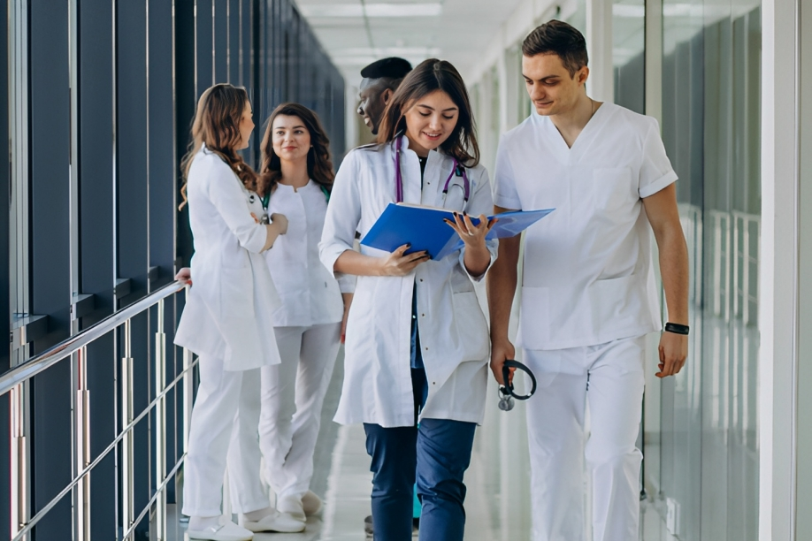 hospital in noida