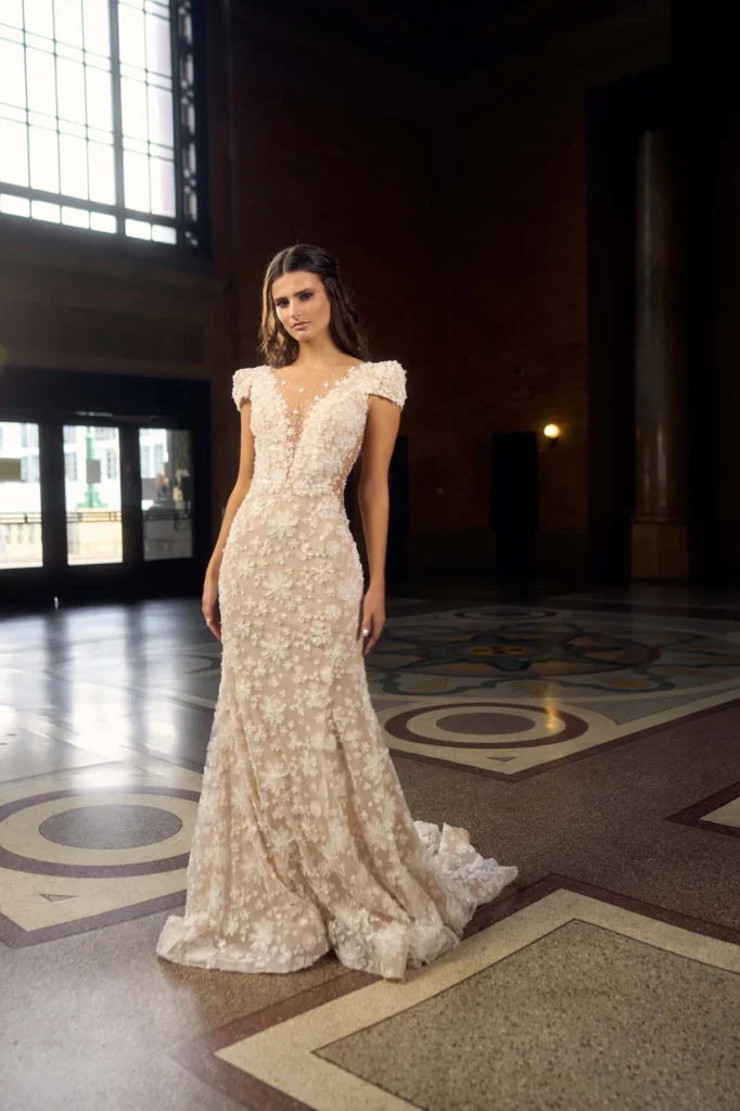 plus size wedding dress